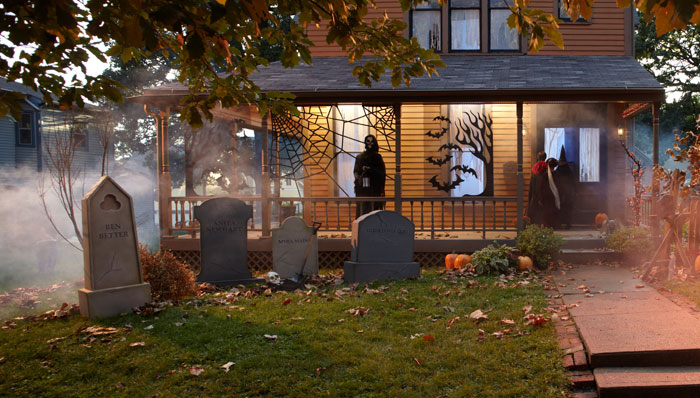Backyard Cemetery - Halloween Decoration Ideas