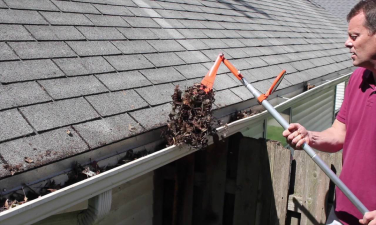How to Clean Gutter Cleaning Tool?