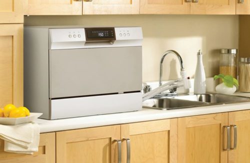 Tips and Tricks on how to clean your countertop dishwasher